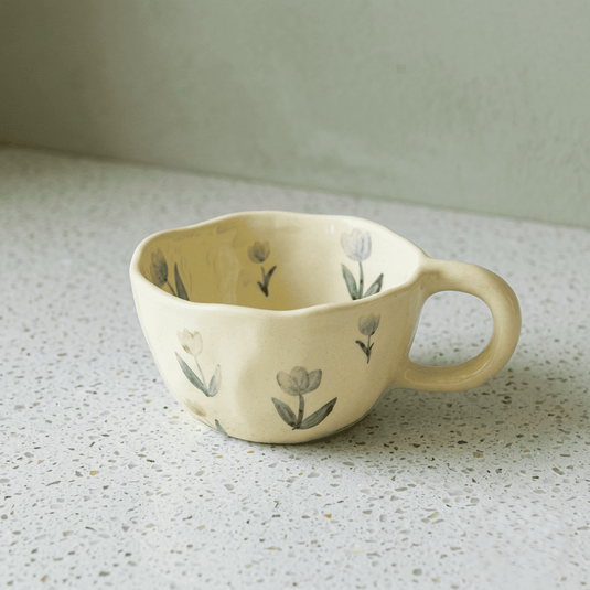 Floral Cream-Style Ceramic Mug: Modern 300ml Coffee and Tea Cup
